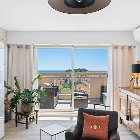 Superbe 2p Terrasse Vue Quartier Cimiez Apartmán *