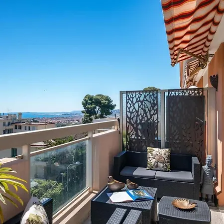 Superbe 2p Terrasse Vue Quartier Cimiez Apartmán *